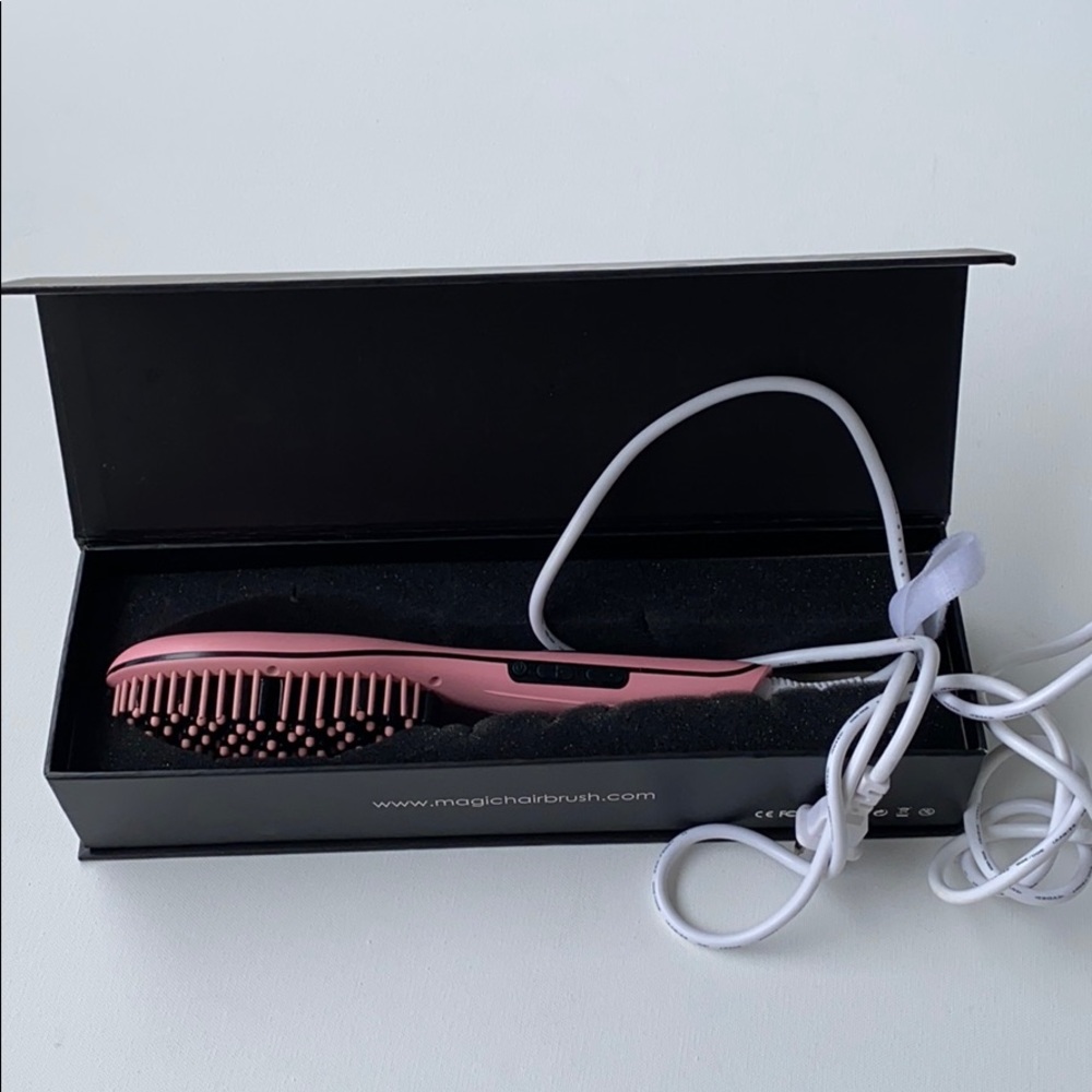 Magic 👌Ceramic brush , hair straightening